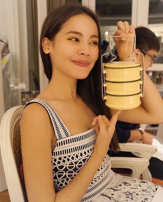 泰国美女模特Urassaya Sperbund私拍图片大全