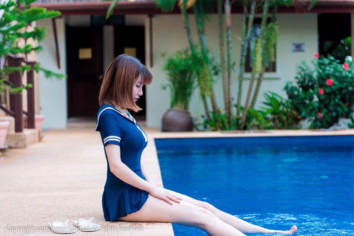 95后大波美女傲娇萌萌唯美私拍图片