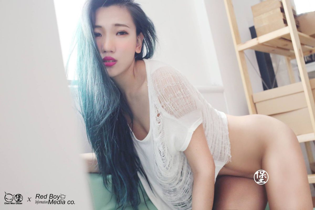 台湾美女写真希亚Thea惹火性感美照