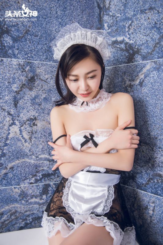 女仆装美女小爱性感私房照图片
