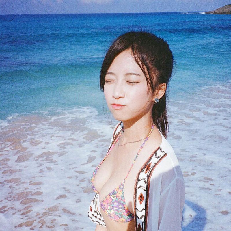 90后清纯可爱美女林芷葳私拍美照图片