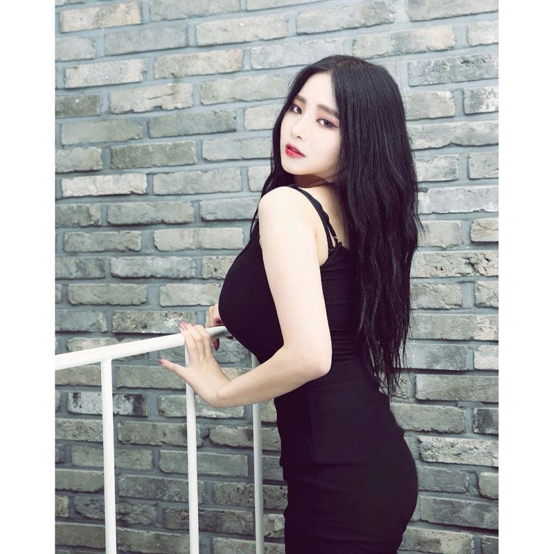 韩国巨乳美女jeee622性感私拍图片