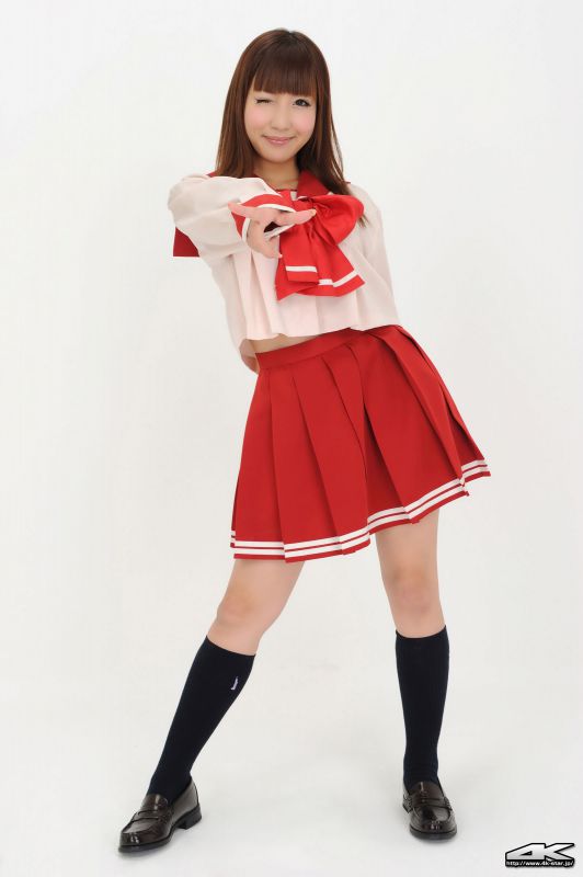 日本美女学生制服秋~ちひろ室内摄影图片
