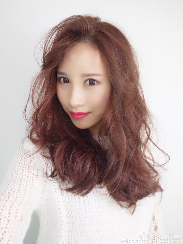 美女模特儿吴诗怡微博私拍照图片