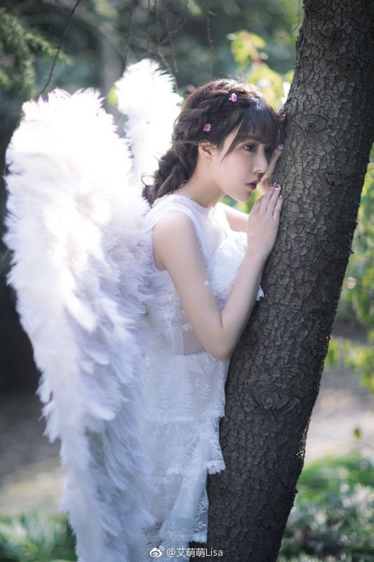 美女主播艾萌萌微博私房写真甜美迷人