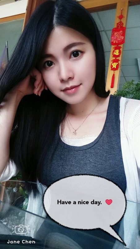 台湾美女学生Jane Chen生活美照清纯动人