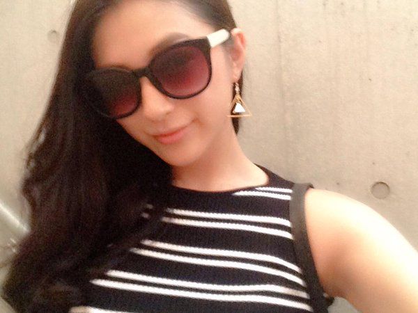 日本广告模特青木由美佳(青木ゆみか)自拍写真图片