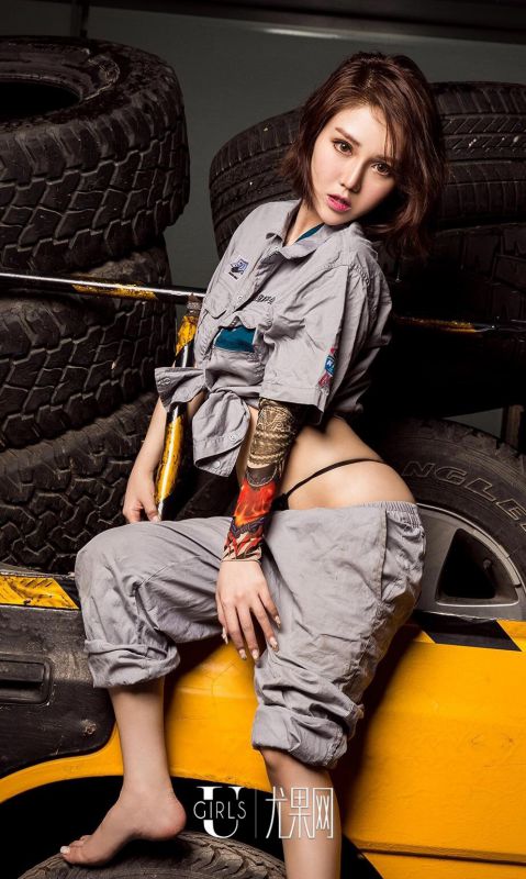 尤果网极品美女模特王尔琳性感私拍写真