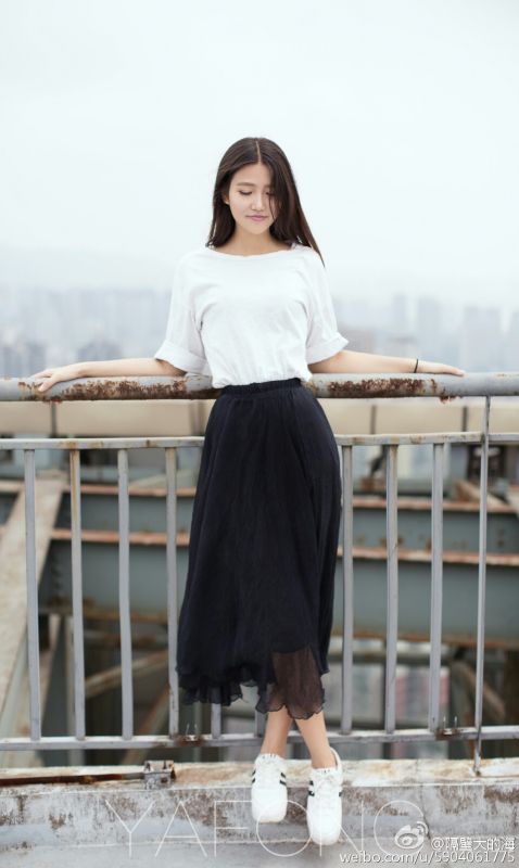 气质美女黛西DaisyBaby微博清纯写真图片