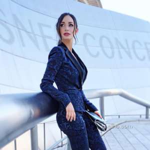 欧美美女Rosie Roff黑丝内衣写真性感诱人