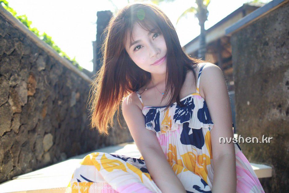秀人网清纯美女模特许诺Sabrina外拍写真图片