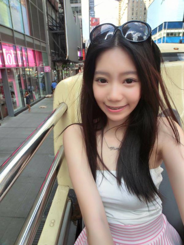 台湾正妹美女杨于娴甜美自拍图片