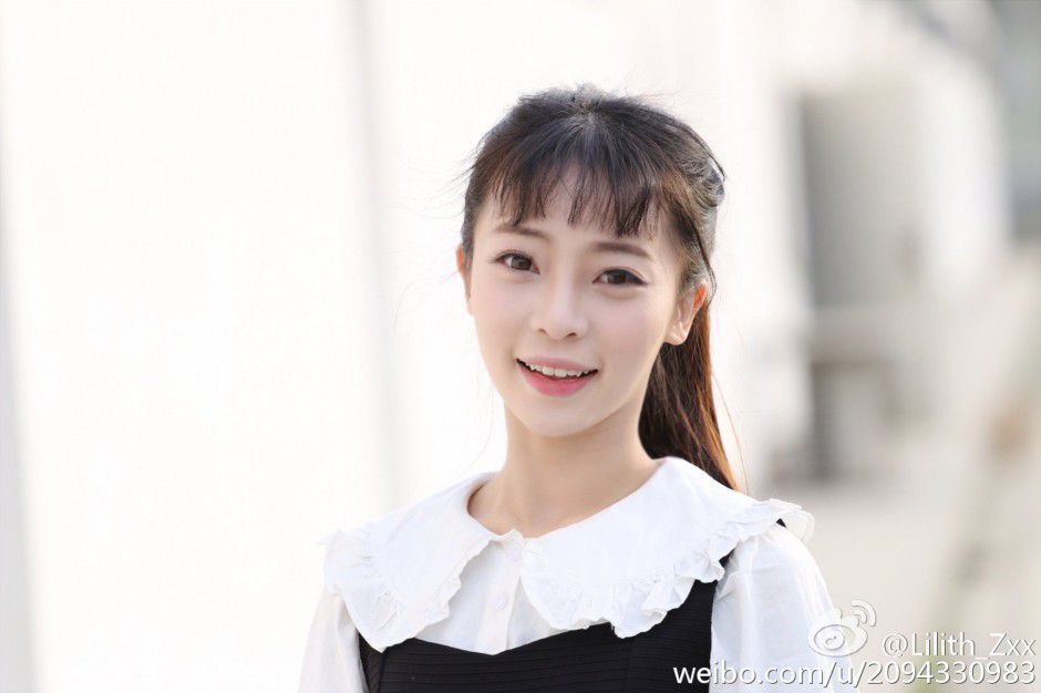 小清新美女Mio莉莉丝唯美写真图片