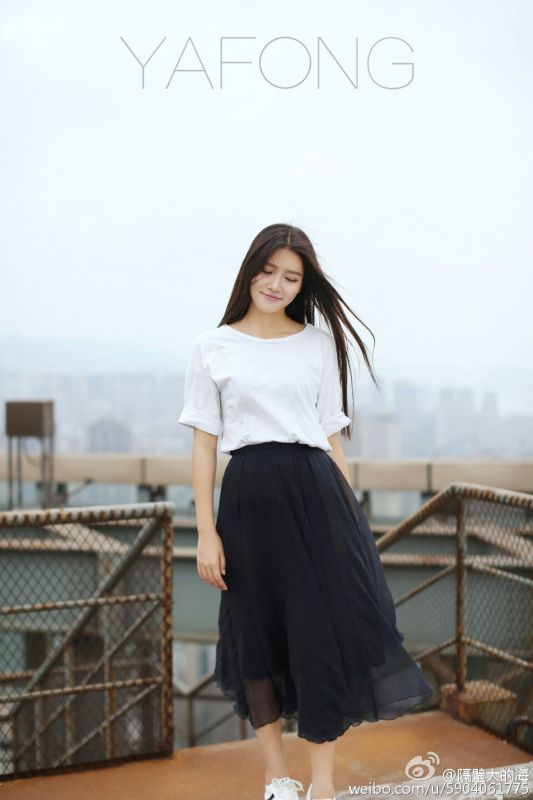 气质美女黛西DaisyBaby微博清纯写真图片