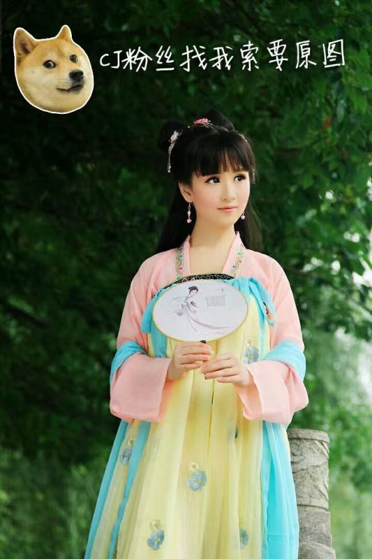 绝美的古装美女曾晶写真美图欣赏