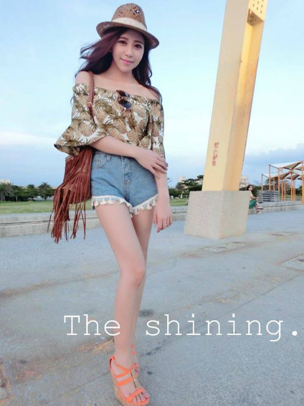 大长腿美女陈诗倩性感美腿自拍图片