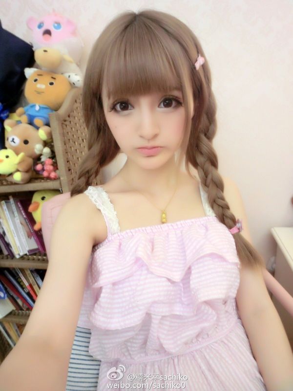 90后美女模特糯米幸sachiko自拍写真图片