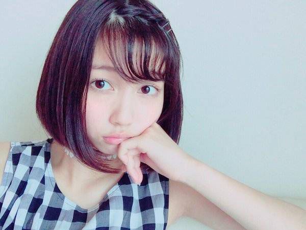 日本美少女木下c菜自拍写真图片