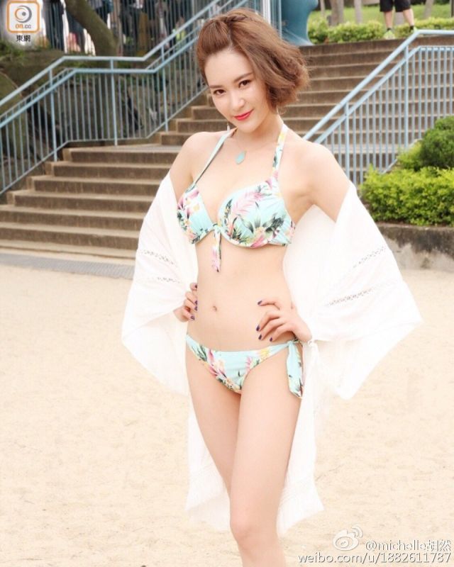 短发气质美女胡然微博图片集锦