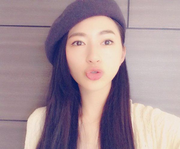 日本广告模特青木由美佳(青木ゆみか)自拍写真图片
