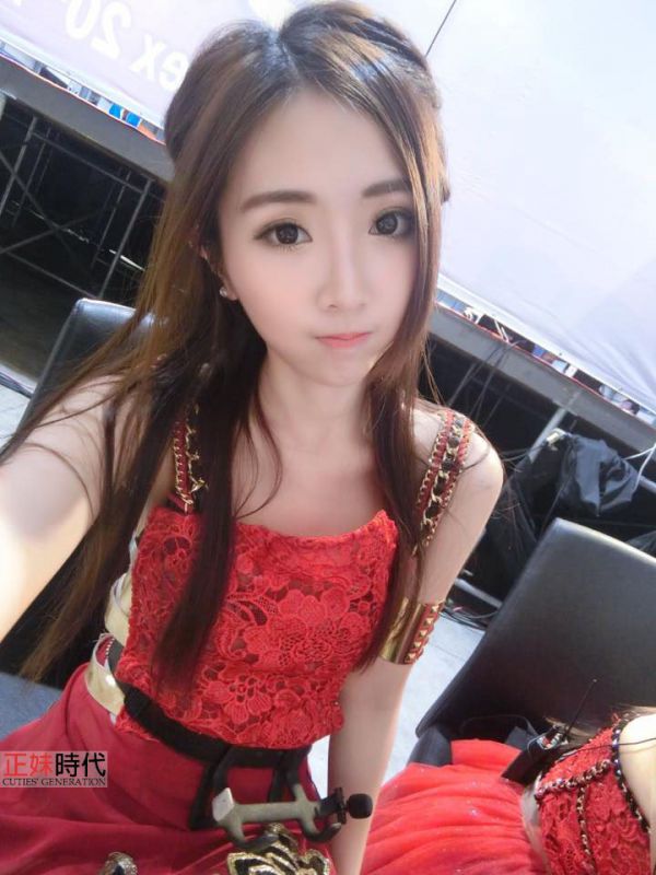 台湾正妹美女黛比Debbie自拍写真图片