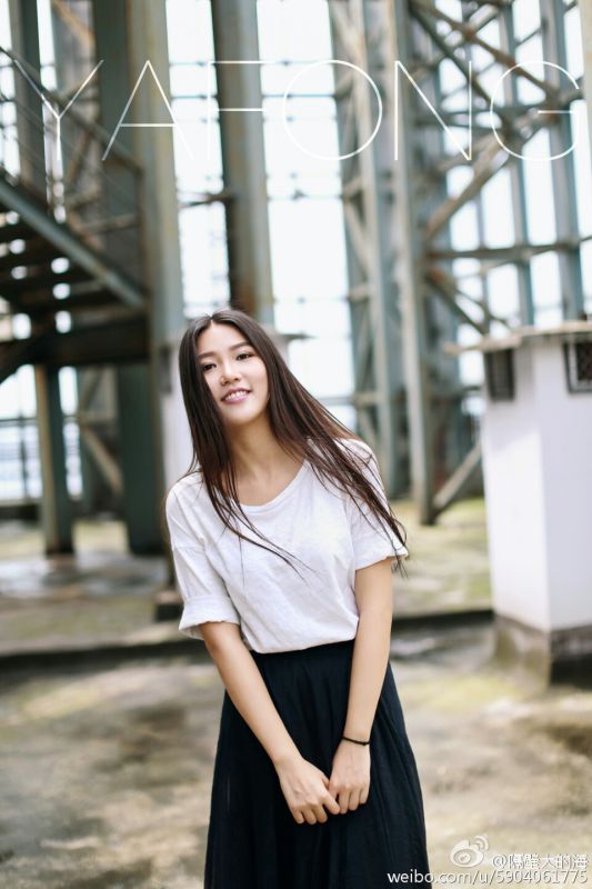 气质美女黛西DaisyBaby微博清纯写真图片