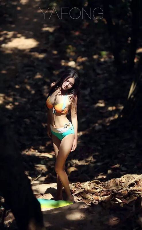 气质美女黛西DaisyBaby微博清纯写真图片