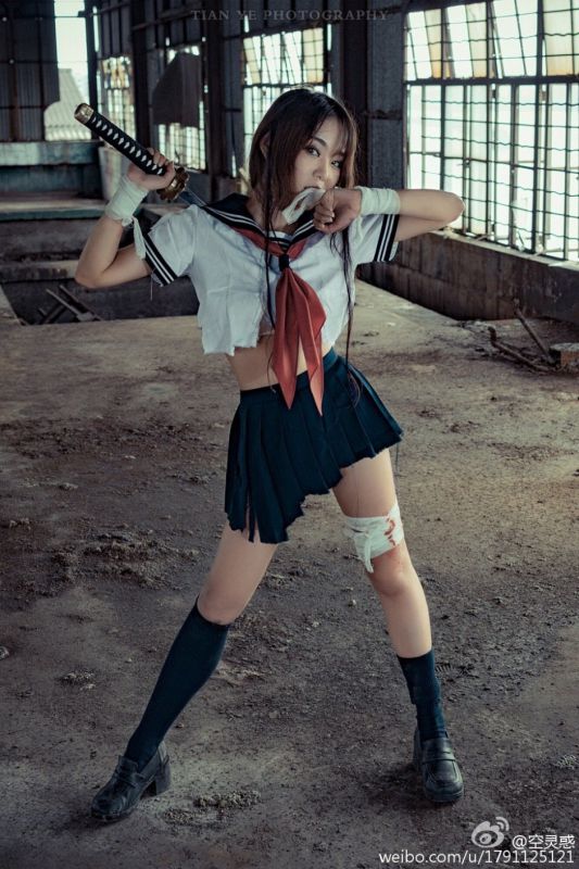 日系美少女空灵惑微博Coser写真