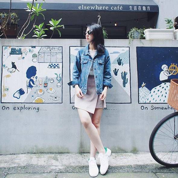台湾小清新美女吱吱清纯外拍写真