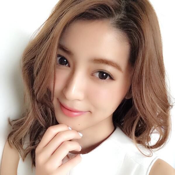 日本人气模特大口智惠美私拍写真图片