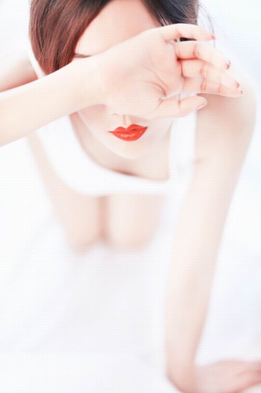 推女神运动型美女Lee小棠比基尼写真图片