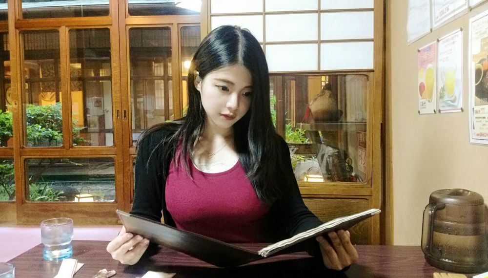 台湾美女学生Jane Chen生活美照清纯动人