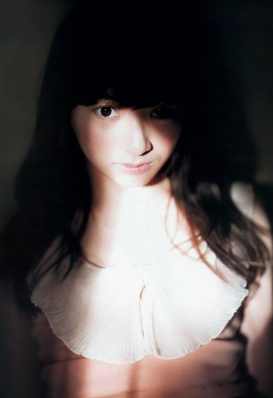 日本美少女佐藤诗织小清新写真图片