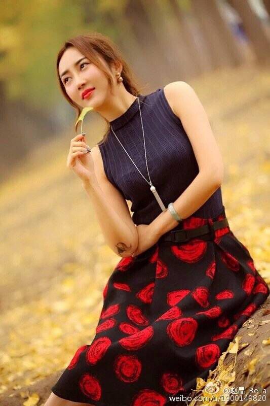 内地女平面模特赵晶Bella户外唯美写真