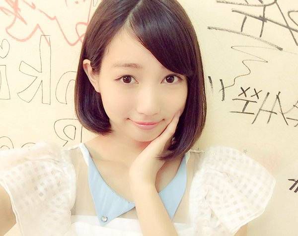 日本美少女木下c菜自拍写真图片