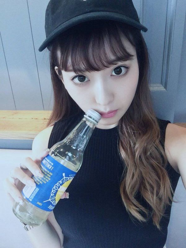 日本娇小女生原野爱弓自拍写真图片