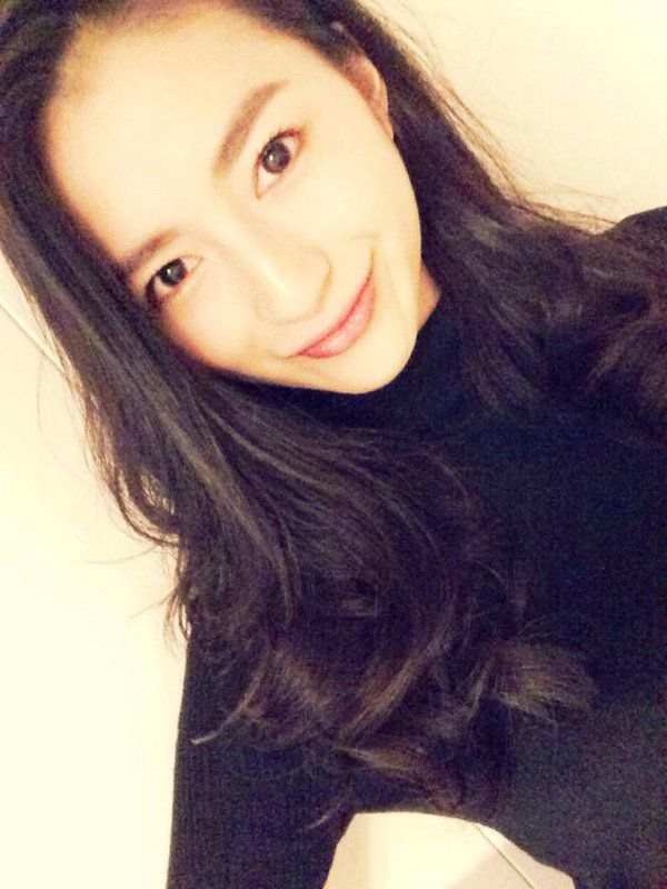 日本广告模特青木由美佳(青木ゆみか)自拍写真图片