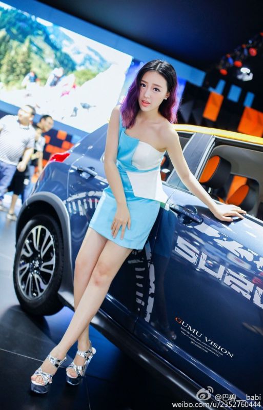 美女车模特刘文佳车展摄影图片