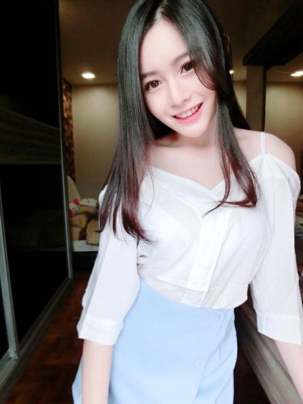 阳光美少女韩小涩(翁依玲)自拍写真图片