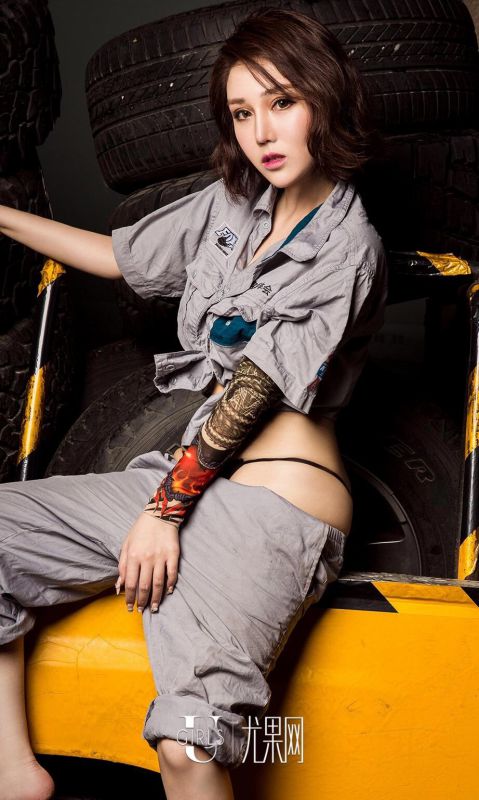 尤果网极品美女模特王尔琳性感私拍写真