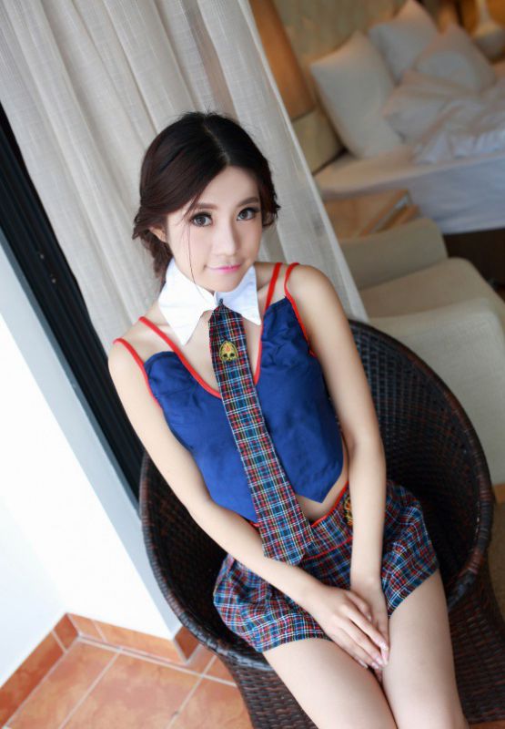 推女神中国美女模特Yumi尤美性感私房照