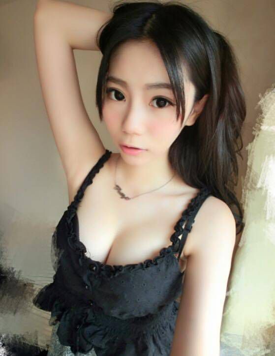 台湾正妹美女杨于娴甜美自拍图片