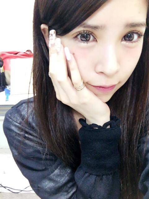 日本美女坂口杏里生活照自拍图片