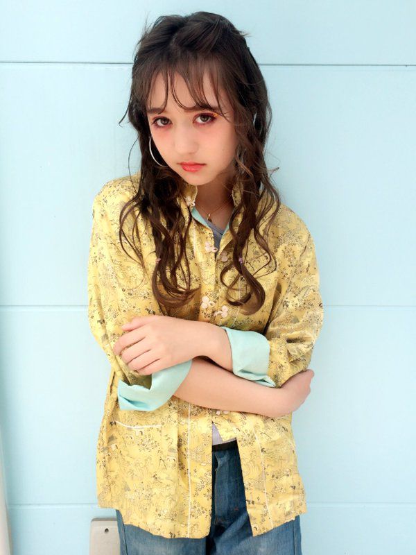 日本13岁混血模特木村ユリヤ摄影写真图片
