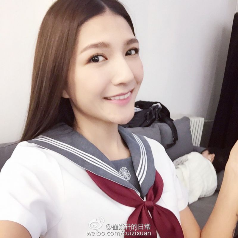 爱心大使崔紫轩微博摄影图片集锦