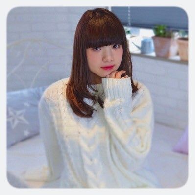 日本美女满川晴月清纯私房照