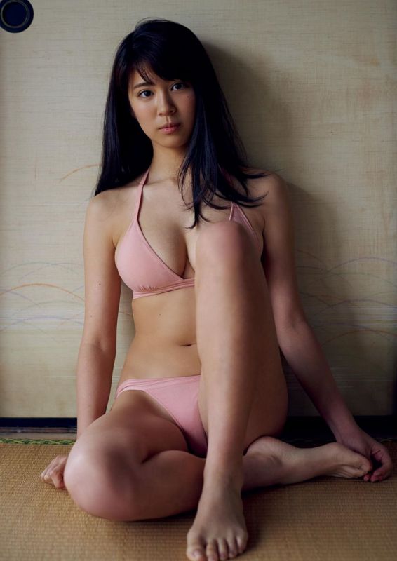 日本少女泽北露娜比基尼性感写真