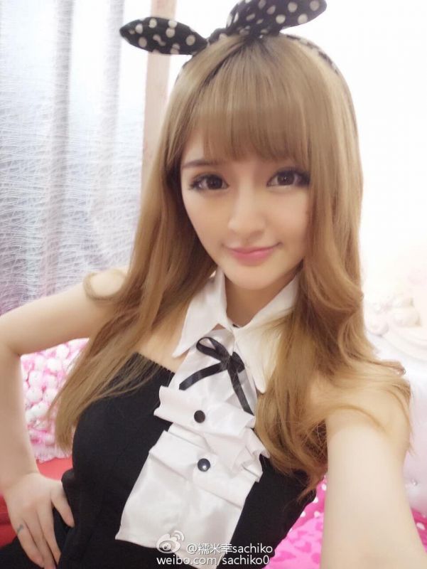 90后美女模特糯米幸sachiko自拍写真图片