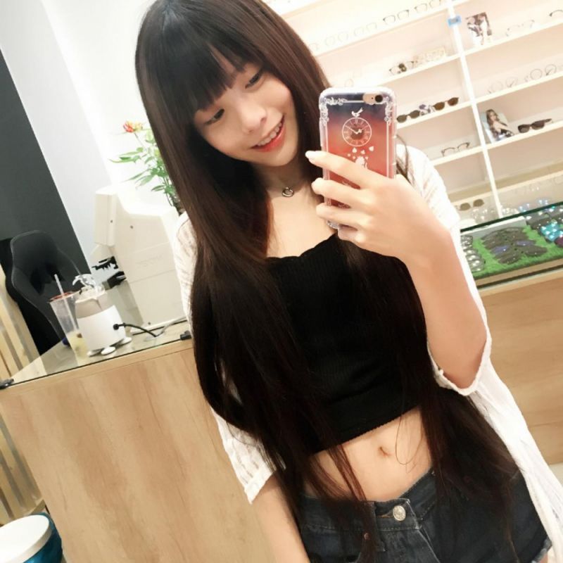 台湾美女r熙Yuci比基尼私房照性感迷人