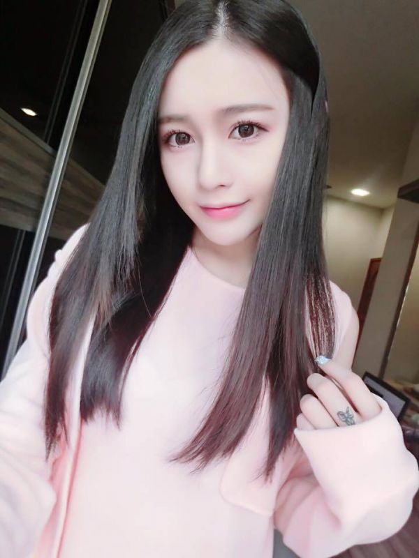 阳光美少女韩小涩(翁依玲)自拍写真图片